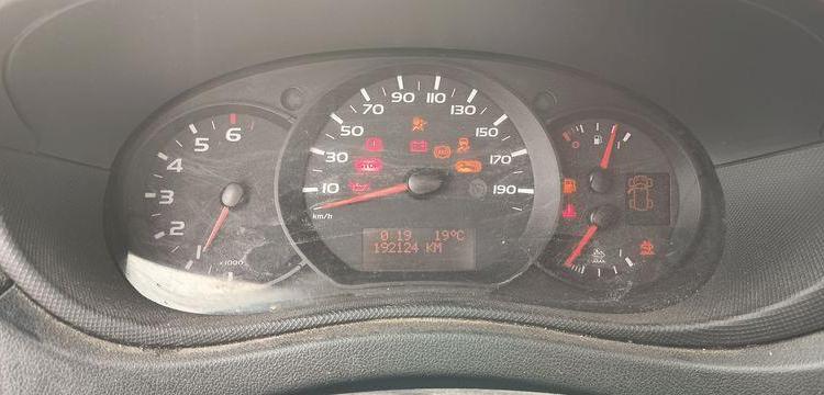 RENAULT MASTER 3 PHASE 2 TRACTION FOURGON L2H2  2.3 DCI 16V 130 CV – DIESEL – 191124 KMS BLANC EW-671-WM