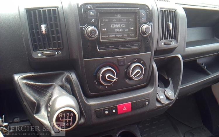 PEUGEOT BOXER 
FOURGON 335 2.0 HDI 130 L3H3 BLANC EY-097-RD