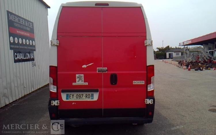 PEUGEOT BOXER 
FOURGON 335 2.0 HDI 130 L3H3 BLANC EY-097-RD