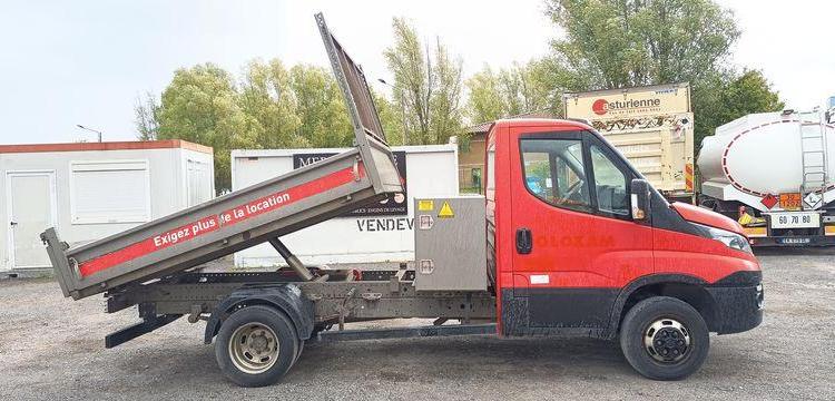 IVECO 35C12 BENNE SIMPLE CABINE COFFRE  EY-550-GC