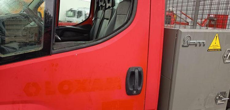 IVECO 35C12 BENNE SIMPLE CABINE COFFRE  EY-550-GC