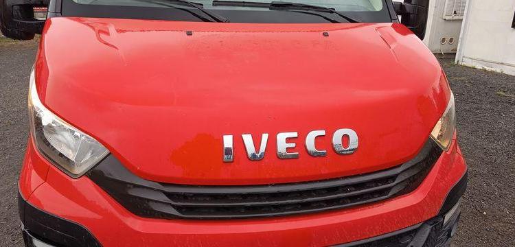 IVECO 35C12 BENNE SIMPLE CABINE COFFRE  EY-550-GC