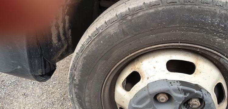 IVECO 35C12 BENNE SIMPLE CABINE COFFRE  EY-550-GC