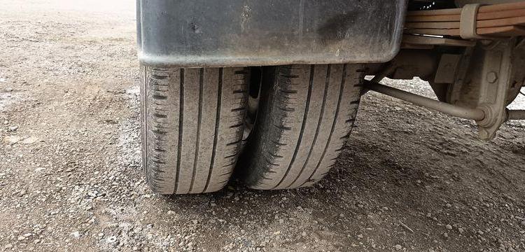 IVECO 35C12 BENNE SIMPLE CABINE COFFRE  EY-550-GC