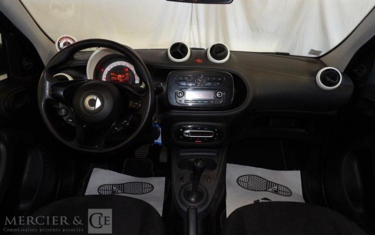 SMART EQ FORFOUR ELECTRIC 80 56PPM 1,6KWH PURE BVA NOIR EY-883-CX