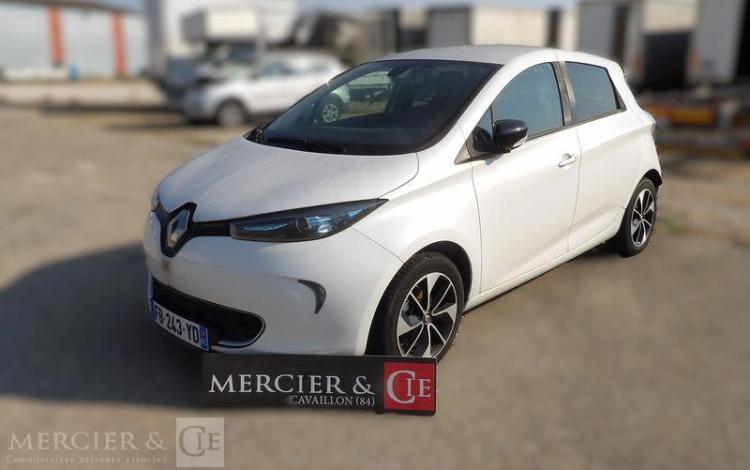 RENAULT Zoé BLANC FB-243-YD