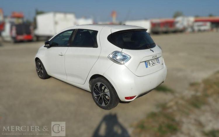 RENAULT Zoé BLANC FB-243-YD