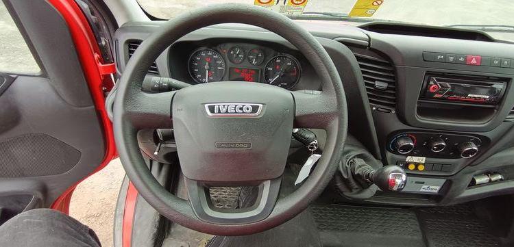 IVECO 35S12 AVEC NACELLE GSR E169TR 16M DIESEL – 2670 HEURES – 28307 KMS – ANNEE 2019 ROUGE FC-026-YL