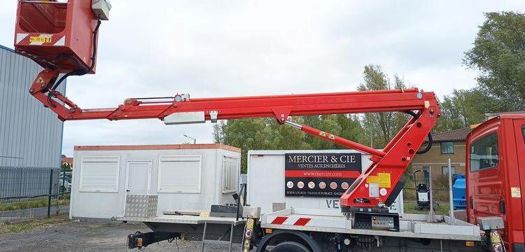 IVECO 35S12 AVEC NACELLE GSR E169TR 16M DIESEL – 2670 HEURES – 28307 KMS – ANNEE 2019 ROUGE FC-026-YL