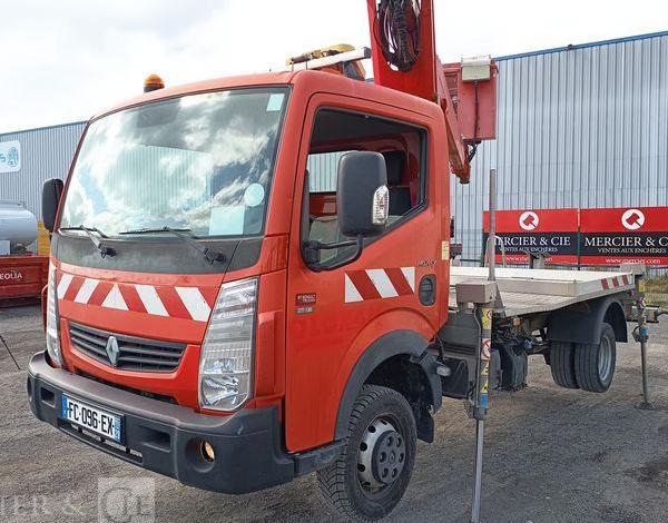 RENAULT MAXITY AVEC NACELLE GSR BT200T 20M  FC-096-EX