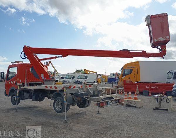 RENAULT MAXITY AVEC NACELLE GSR BT200T 20M  FC-096-EX