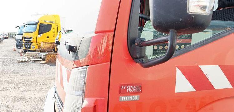RENAULT MAXITY AVEC NACELLE GSR BT200T 20M  FC-096-EX