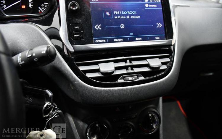 PEUGEOT 208 PURETECH 80CH SIGNATURE BLANC FC-378-EF