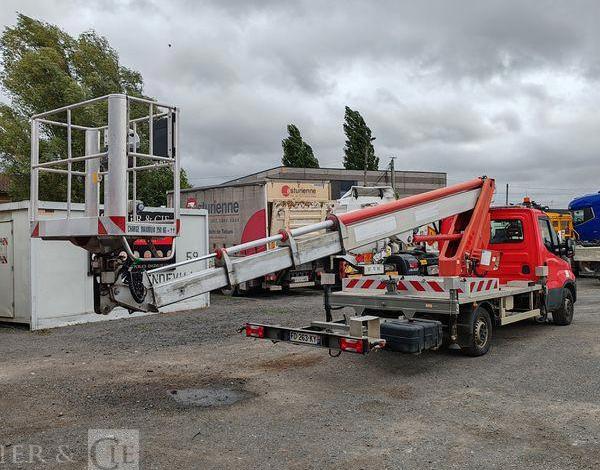MULTITEL DAILY AVEC NACELLE MULTITEL MT222 22M ROUGE FD-263-KY