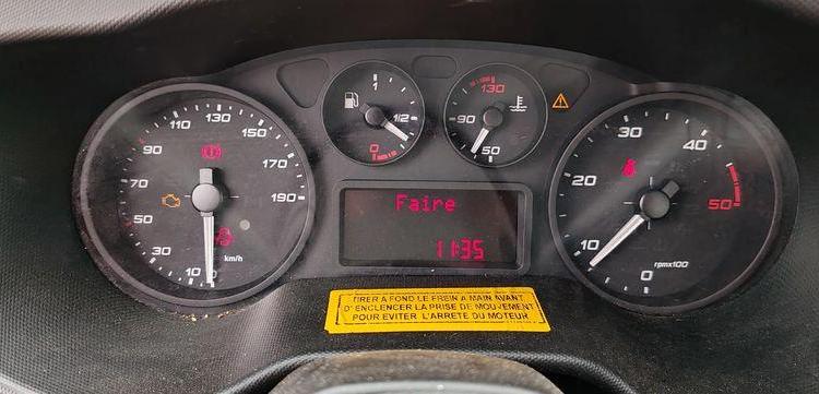 MULTITEL DAILY AVEC NACELLE MULTITEL MT222 22M –  2477 HEURES – 51333 KMS – ANNEE 2019 ROUGE FD-263-KY