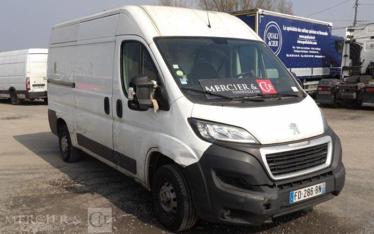 PEUGEOT BOXER 3 PHASE 3 FOURGON 335 L2H2 2,0BLUE HDI 16V 130 CV – DIESEL – 244772 KMS BLANC FD-286-BN