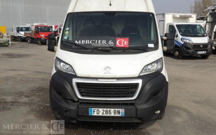 PEUGEOT BOXER 3 PHASE 3 FOURGON 335 L2H2 2,0BLUE HDI 16V 130 CV – DIESEL – 244772 KMS BLANC FD-286-BN
