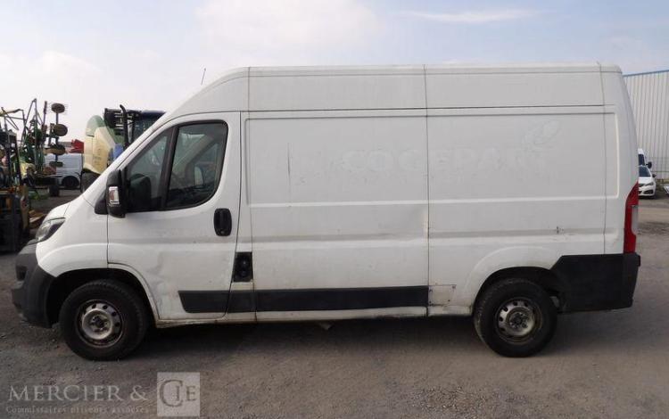 PEUGEOT BOXER 3 PHASE 3 FOURGON 335 L2H2 2,0BLUE HDI 16V 130 CV – DIESEL – 244772 KMS BLANC FD-286-BN