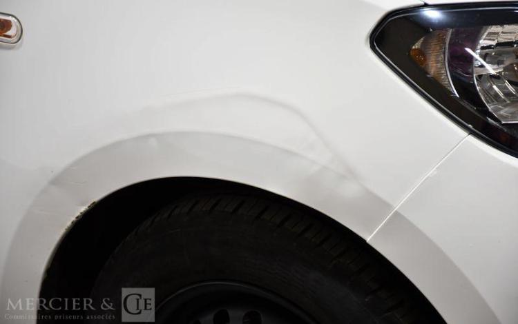 SKODA CITIGO BLANC FD-370-FC