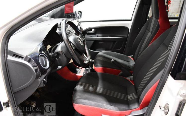 SKODA CITIGO BLANC FD-370-FC