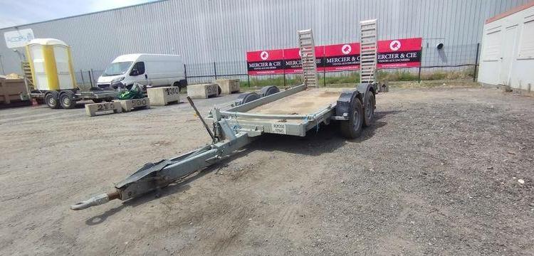 HUBIERE REMORQUE PORTE ENGIN 2 ESSIEUS PTAC : 3,5 TONNES – ANNEE 2019  FE-394-EM