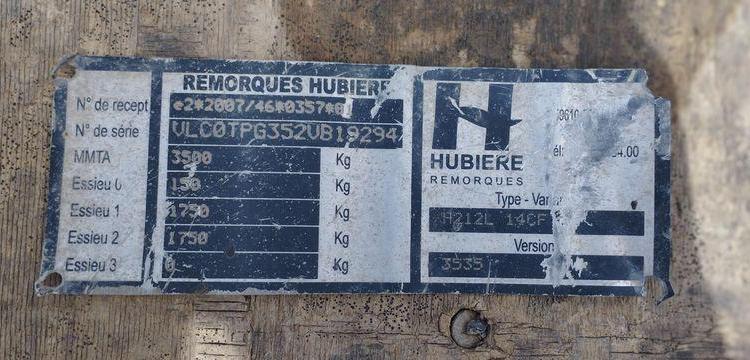HUBIERE REMORQUE PORTE ENGIN 2 ESSIEUS PTAC : 3,5 TONNES – ANNEE 2019  FE-394-EM