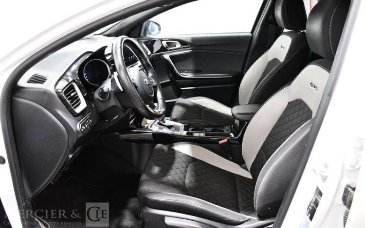 KIA PROCEED 1,4T-GDI140 GT LINE BLANC FF-193-QC