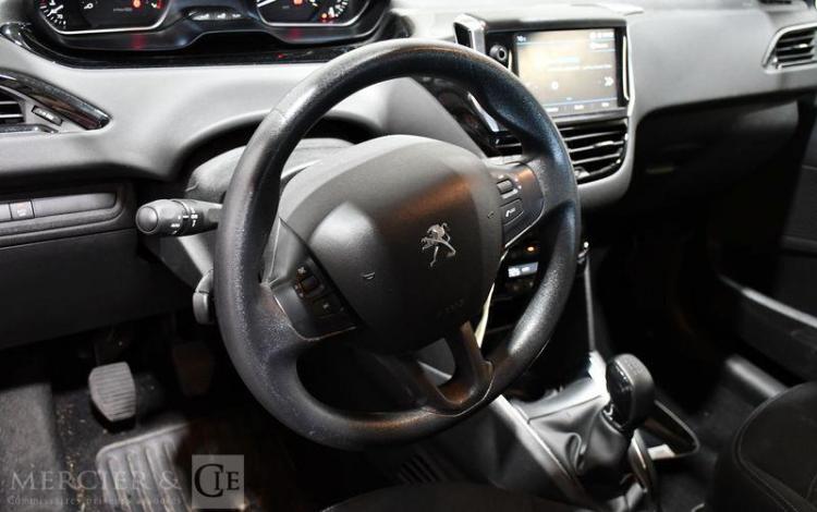 PEUGEOT 208 AFF PURETECH 82CH PREMIUM PACK BVM5 5P GRIS FF-788-GR