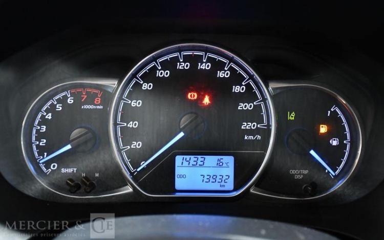 TOYOTA YARIS 1,0 VVTI FRANCE BLANC FH-406-BA