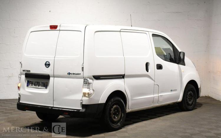 NISSAN E-NV200 BLANC FH-470-TN