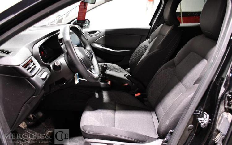 RENAULT CLIO ZEN TCE 100 NOIR FJ-345-XC