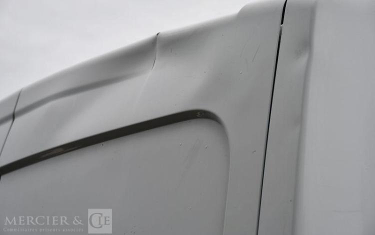RENAULT MASTER L1H1 GCF TRAC F2800 DCI 110 BLANC FK-522-MZ