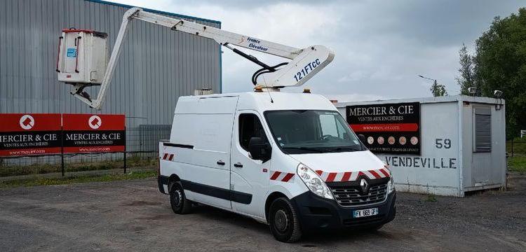 RENAULT MASTER NACELLE FRANCE ELEVATEUR 12 M 1147 HEURES  DIESEL – 151102 KMS – AN 2019 BLANC FK-669-GF