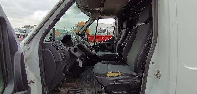 RENAULT MASTER NACELLE FRANCE ELEVATEUR 12 M 1147 HEURES  DIESEL – 151102 KMS – AN 2019 BLANC FK-669-GF