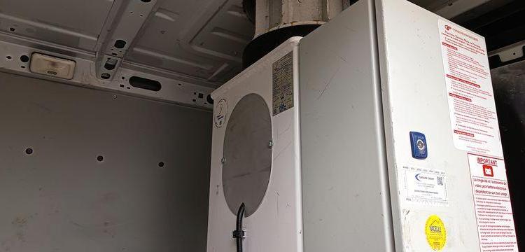RENAULT MASTER NACELLE FRANCE ELEVATEUR 12 M 1147 HEURES  DIESEL – 151102 KMS – AN 2019 BLANC FK-669-GF