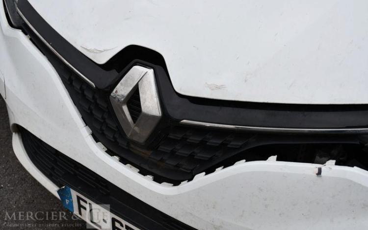 RENAULT CLIO V BLANC FL-675-VM