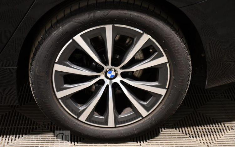 BMW SERIE 3 318dA 150ch Lounge Plus NOIR FN-265-RJ