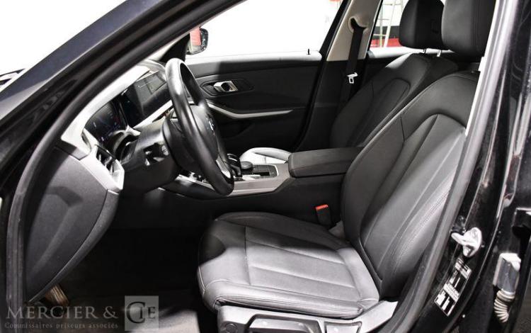 BMW SERIE 3 318dA 150ch Lounge Plus NOIR FN-265-RJ