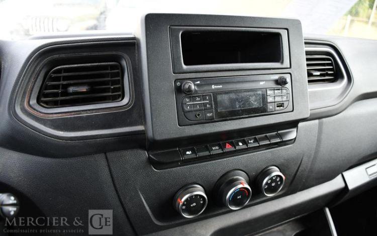 RENAULT MASTER 2.3 DCI 135 35 L2H2 GRAND-CONFORT CABINE APPROFONDIE BLANC FN-586-XF