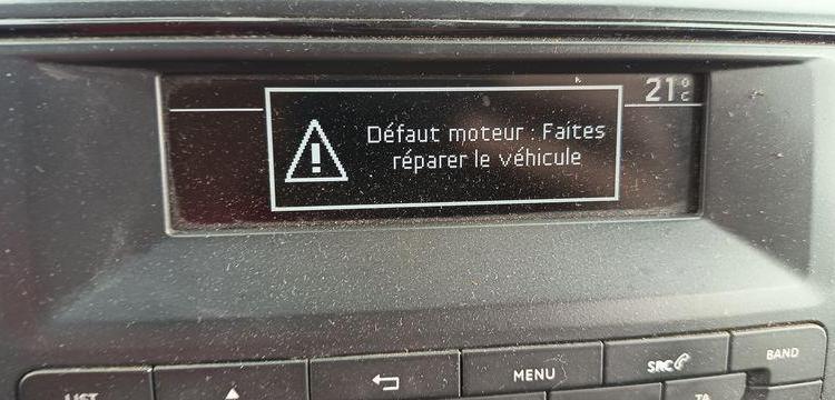 PEUGEOT EXPERT 3 VUL STANDARD 2.0 BLUE HDi 16V FOURGON MOYEN S&S 122 CV – DIESEL – BLANC FP-150-DW