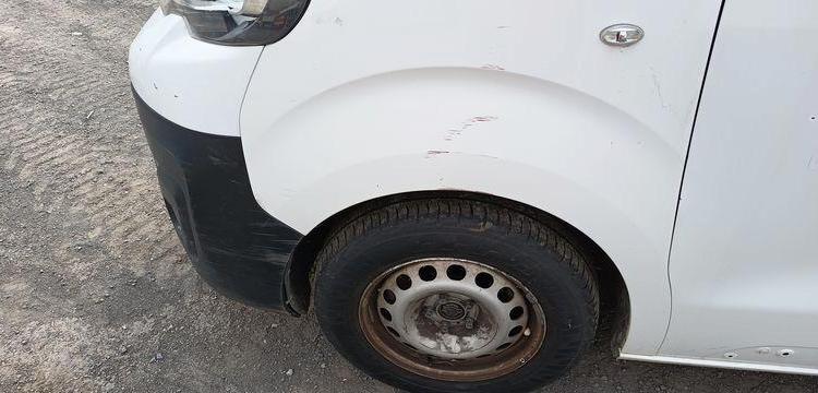 PEUGEOT EXPERT 3 VUL STANDARD 2.0 BLUE HDi 16V FOURGON MOYEN S&S 122 CV – DIESEL – BLANC FP-150-DW