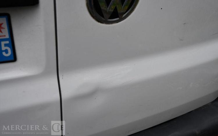 VOLKSWAGEN TRANSPORTER BLANC FR-192-XD