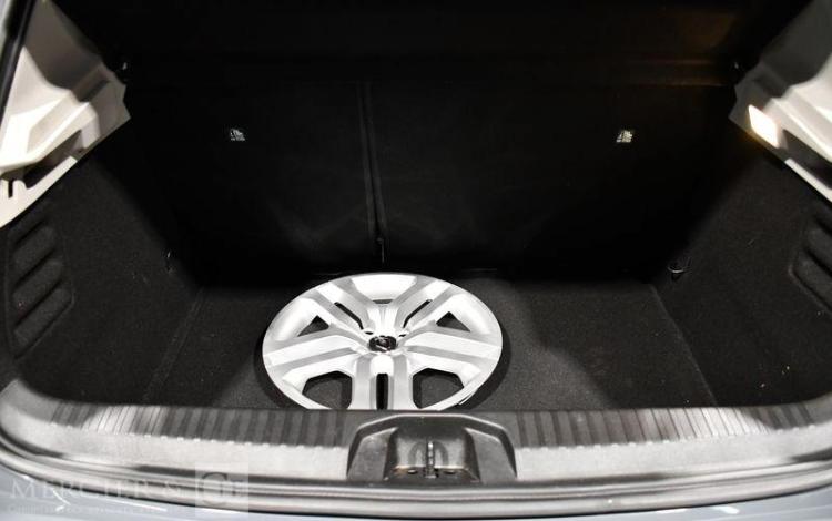 RENAULT CLIO 1.5 BLUEDCI 85 BUSINESS GRIS FR-487-VQ