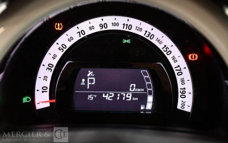 RENAULT TWINGO INTENS TCE 95 EDC NOIR FS-637-PR