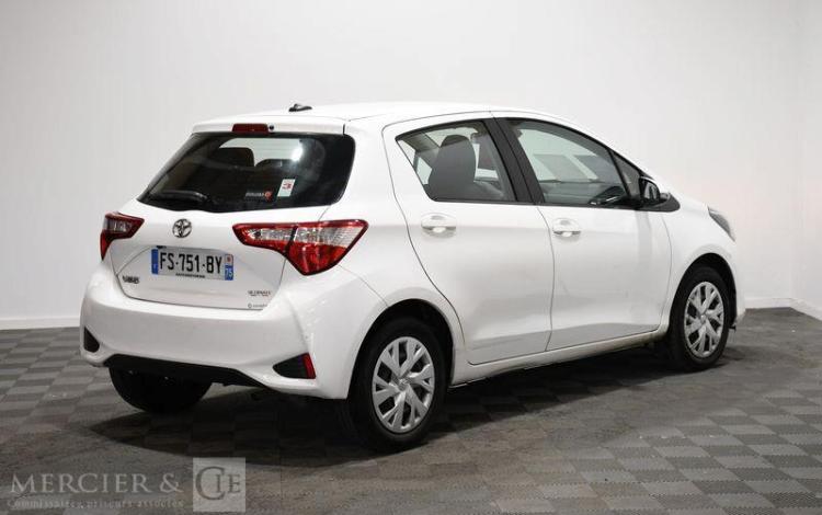 TOYOTA YARIS 1.0 VVTI 70 ULTIMATE BLANC FS-751-BY