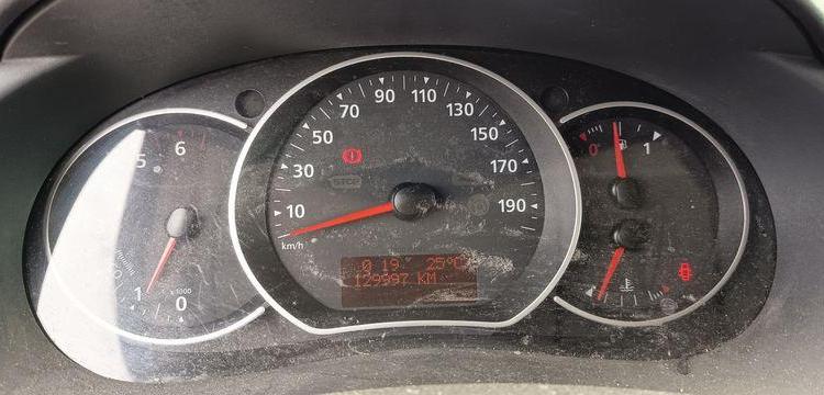 RENAULT KANGOO BLANC FT-291-VZ