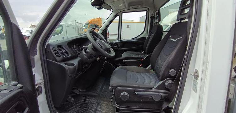 IVECO DAILY 35S14 NACELLE FRANCE ELEVATEUR 141TLE – 12 METRES – DIESEL – 500 HEURES BLANC FT-331-NQ