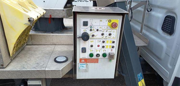 IVECO DAILY 35S14 NACELLE FRANCE ELEVATEUR 141TLE – 12 METRES – DIESEL – 500 HEURES BLANC FT-331-NQ