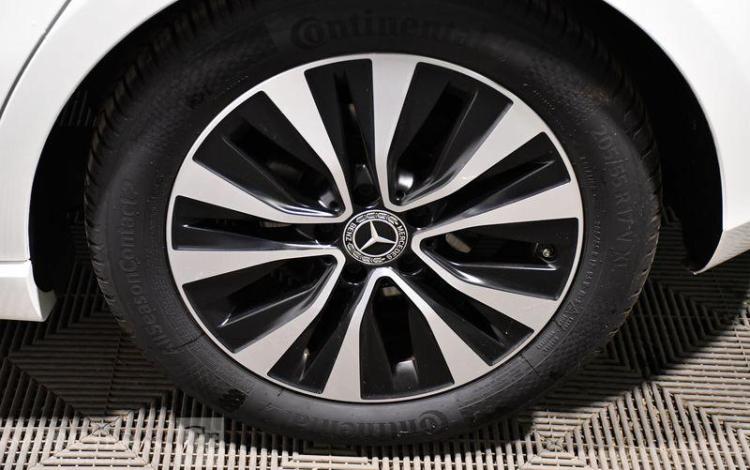 MERCEDES CLASSE A 180 STYLE LINE BM6 BLANC FT-446-KM