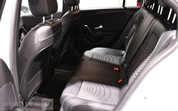 MERCEDES CLASSE A 180 STYLE LINE BM6 BLANC FT-446-KM